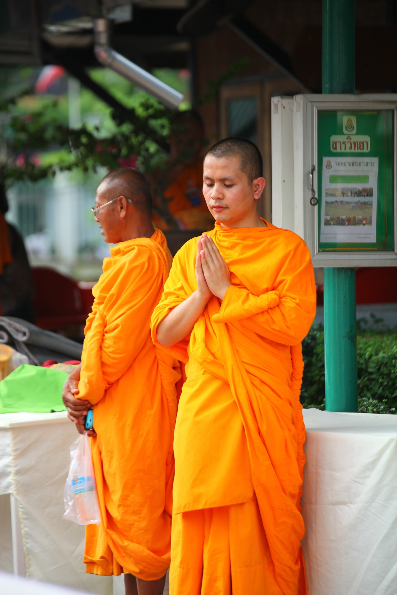 buddhists-4